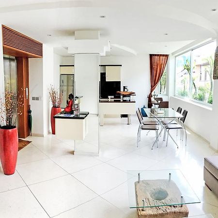 Flora Apartment Bali Seminyak Eksteriør billede